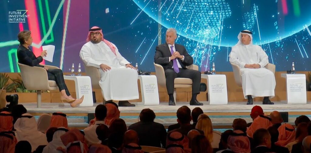 وزير الاقتصاد والتخطيط السعودي يسلّط الضوء على مبادرة مستقبل الاستثمار لتنمية القطاعات الواعدة وفرصها الاستثمارية