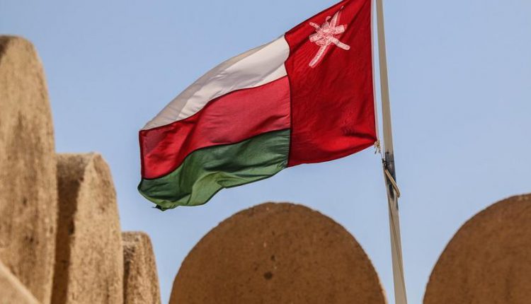 ستاندرد آند بورز تعدل النظرة المستقبلية لسلطنة عمان إلى إيجابية   