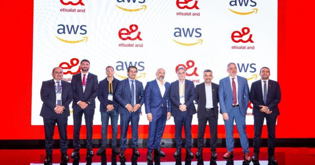 Etisalat by e& in Egypt Signs a   with Amazon Web Services (AWS) at Mobile World Congress 2024