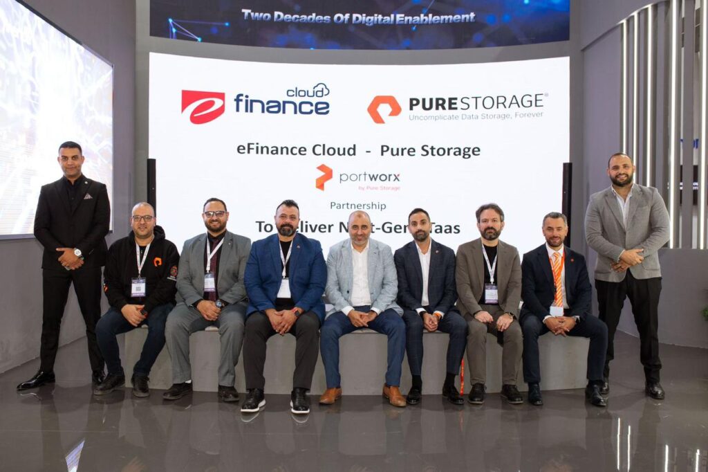 إي فاينانس تعزز شراكتها مع Pure Storage لتقديم حلول تخزين البيانات ..تفاصيل