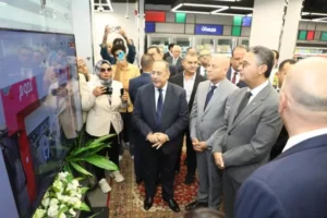 وأشار فاروق إلى أن منافذ «Carry On» ستعتمد على المنتجات المصرية والسلع الغذائية المتنوعة، مع رفض التعامل مع أي مورد لا يقدم أسعار مميزة.