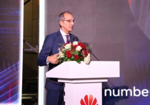 هواوي تحتفل بمرور 25 عامًا من الابتكار والشراكة في مصر 