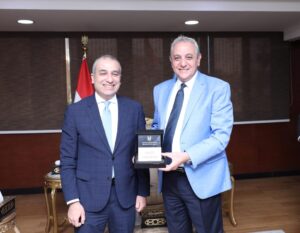 رئيس البنك الزراعي  يلتقي محافظ الغربية لدعم جهود تحقيق التنمية الزراعية