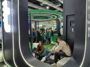 نبض المستقبل: الدورة الخامسة لمعرض «Connecta» تتحول إلى ساحة تفاعلية للشباب