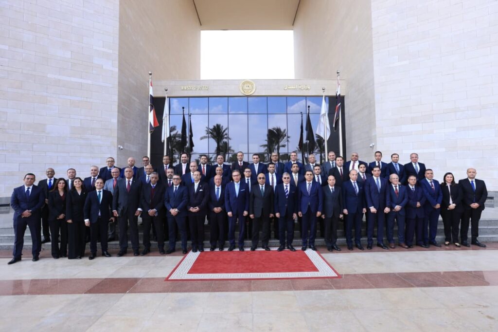 قاعات التقاضي الالكترونية