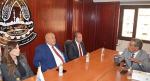 وفد اقتصادي مغربي يزور غرفة القاهرة لبحث سبل التعاون في مختلف المجالات