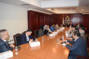 وفد اقتصادي مغربي يزور غرفة القاهرة لبحث سبل التعاون في مختلف المجالات