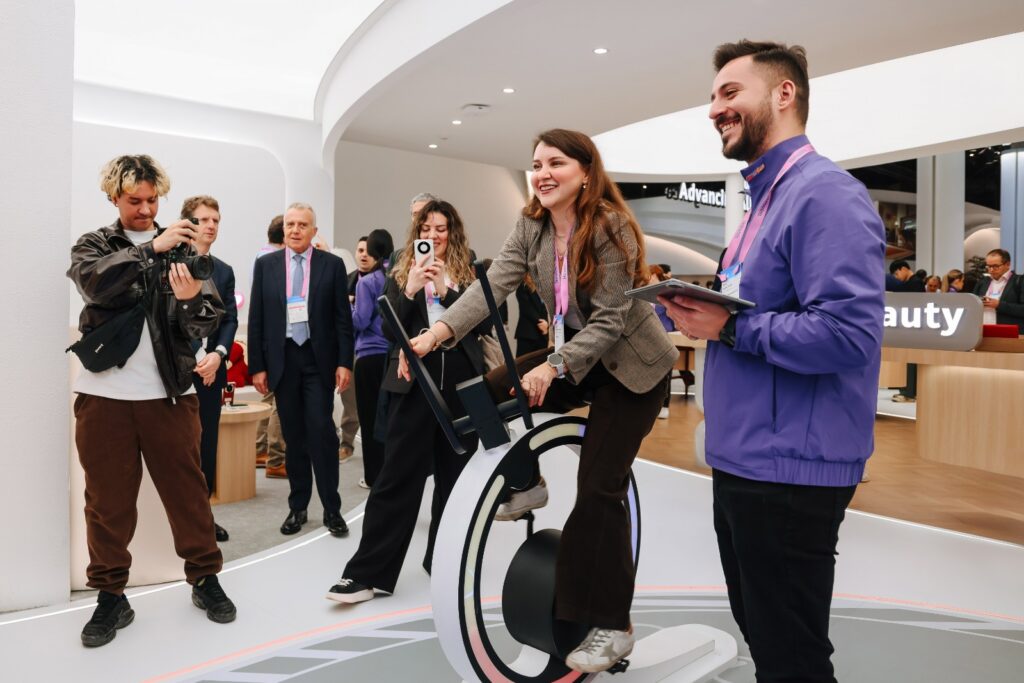 هواوي تشارك في MWC 2026 وتطلق جيلًا جديدًا من التجارب الذكية