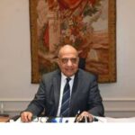 وزير الكهرباء يتابع خدمات المواطنين ومنظومة الشكاوى