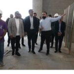 وزير الصناعة يزور مجمع ” e²العلمين” للاطلاع على منظومة التنمية الصناعية المتكاملة